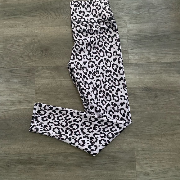 Leopard Leggings - Picture 1 of 2